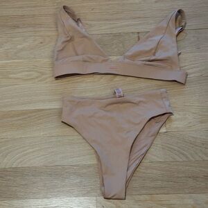 Skims Swim Plunge Bikini Top and MID WAIST BOTTOM In Set NWT